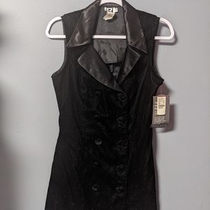 Rampage Black Velvet size 9 long vest